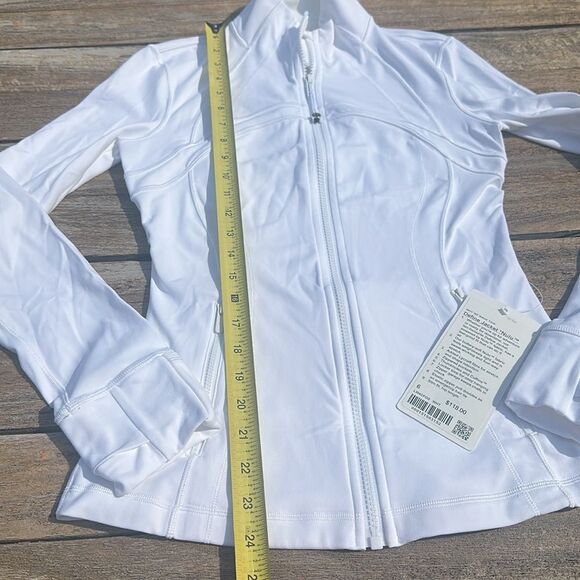 Lululemon Define Jacket Nulu White size 6 NWT 🤍 - Picture 4 of 8